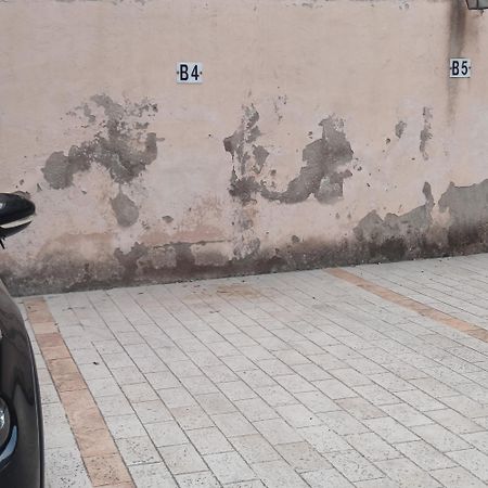 Appartamento A Casa Di Laura Napoli Esterno foto