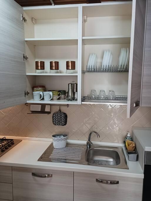 Appartamento A Casa Di Laura Napoli Esterno foto