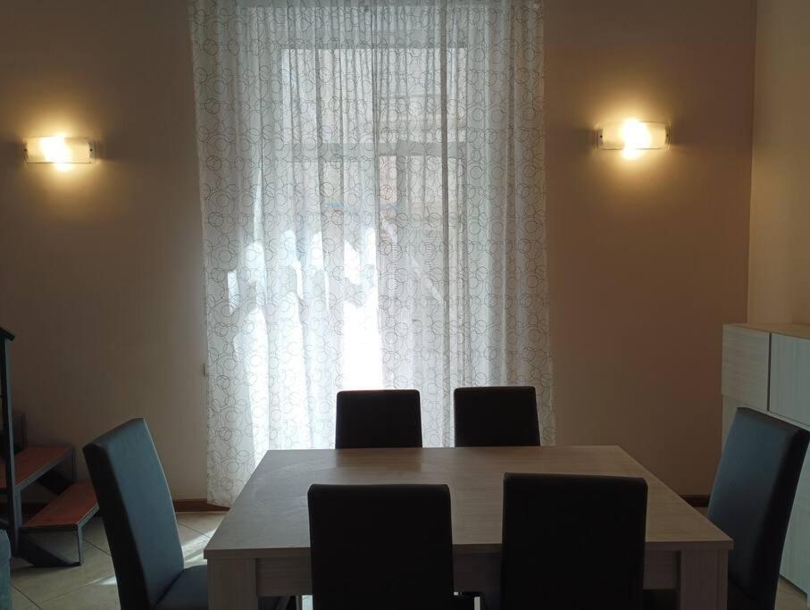 Appartamento A Casa Di Laura Napoli Esterno foto