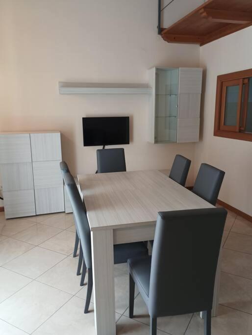 Appartamento A Casa Di Laura Napoli Esterno foto