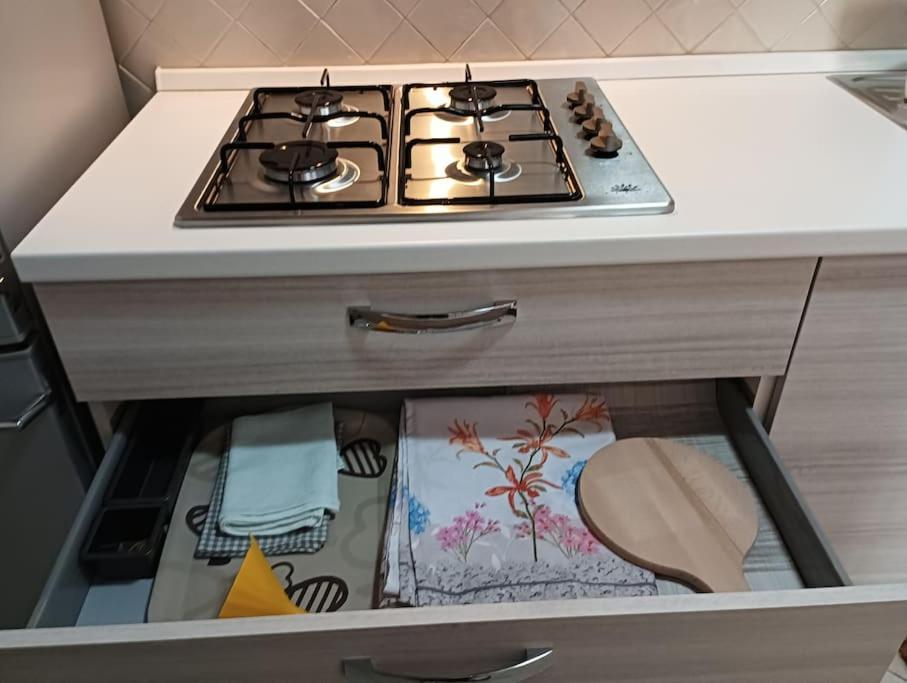 Appartamento A Casa Di Laura Napoli Esterno foto