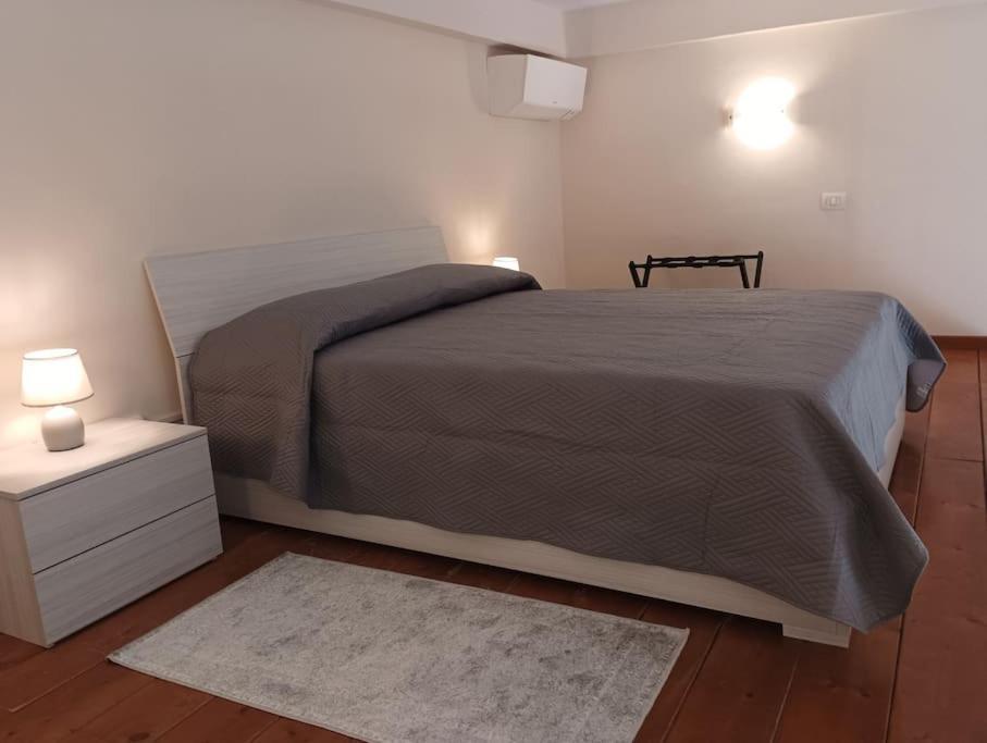 Appartamento A Casa Di Laura Napoli Esterno foto