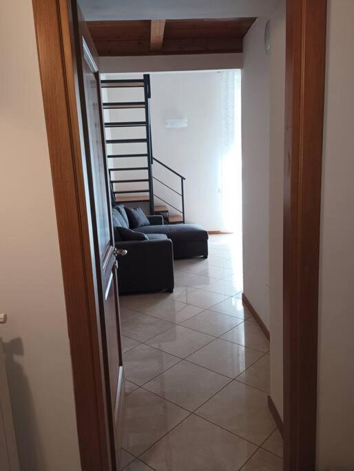 Appartamento A Casa Di Laura Napoli Esterno foto